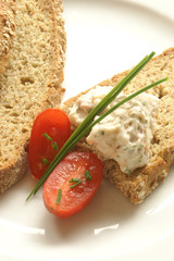 chicken and bacon spread and wheaten bread