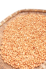 Dry peanuts