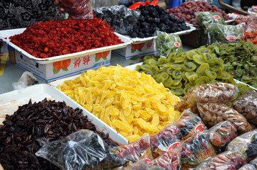 Fruits secs sur un marché chinois