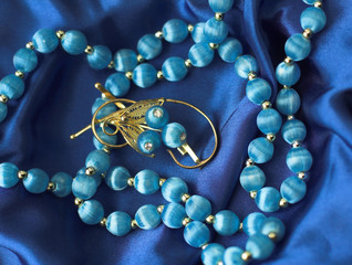 Necklace and brooch