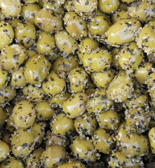 olives with herbs