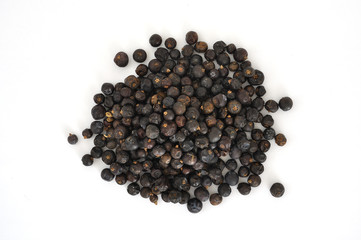 Wacholderbeeren (Juniperus communis) „Kronwittbirl“