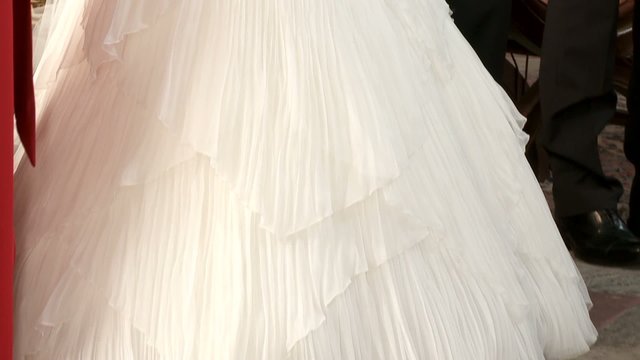 Braut im Brautkleid