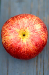 one apple