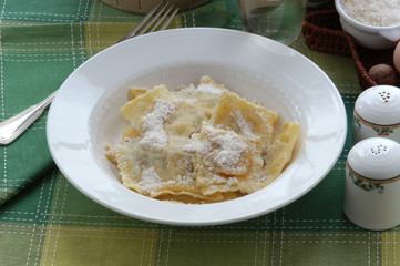 Tortelli di erbette - Primi Emilia Romagna