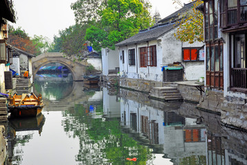Fototapeta na wymiar China, Shanghai wioska woda Zhouzhuang