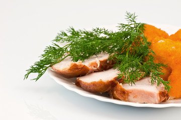 Rosted cauliflower with chiken meat and dill