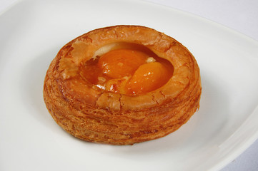 cake apricot