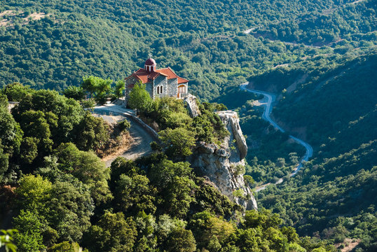 church in Loussios gorge
