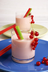 Redcurrant milkshake