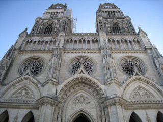 Fototapeta na wymiar cathedrale d'Orleans