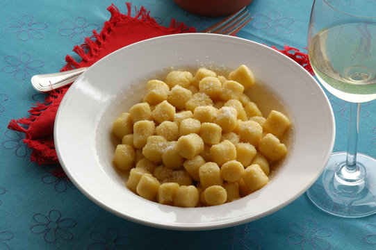 Gnocchi di patate alla veronese - Primi piatti del veneto