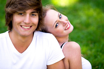 Fototapeta premium Young couple smiling