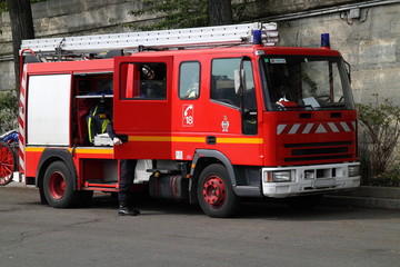 Feuerwehrauto in Paris