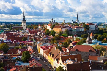 Foto op Plexiglas Panorama of the Old Town in Tallinn, Estonia © Scanrail