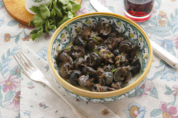 Lumache trifolate - Secondi di carne - Cucina italiana