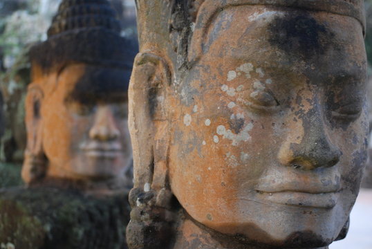 Statues d'angkor