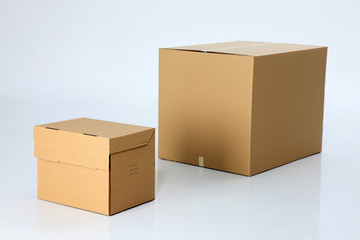 two difference size of box side by size