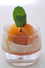 Orangensalat mit Eis Nachspeise