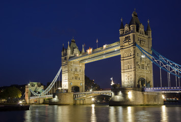 Obraz premium Tower Bridge at night, London, UK