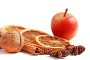 orangen - zimt - anis - obst arrangement