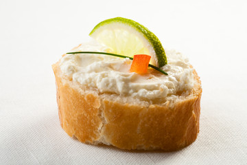 Mini sandwich - bread with cream cheese and vegetables