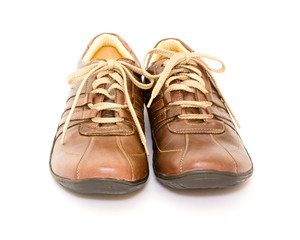 Pair a shoe a brown leather