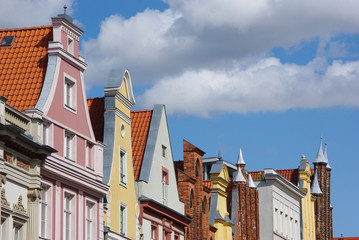 Giebel alter Backsteinhäuser