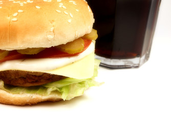 Cheesburger with cola