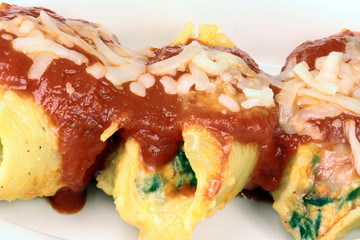 italian pasta shell rolls