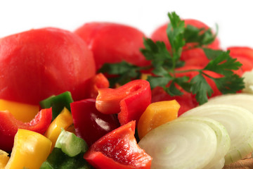 Tomato, paprikas cucumber  pieces and onion