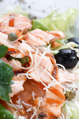 salad with grilled salmon fillet