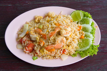 Fried rice with seafood
