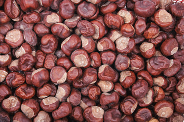 chestnuts background