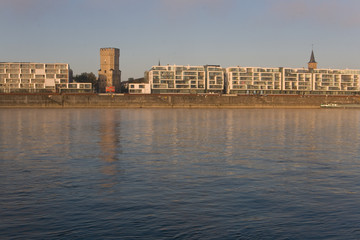 Fototapeta premium Bayenturm, Wohnwerft, Home4, Rheinauhafen, Köln