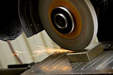 Grinding wheel and sparks