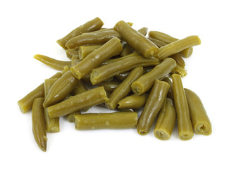 Cut and cooked canned green beans