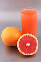 Grapefruit juice and ripe grapefruits