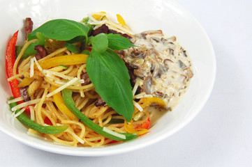 spaghetti with vegetables