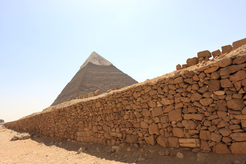 The Pyramid - obrazy, fototapety, plakaty