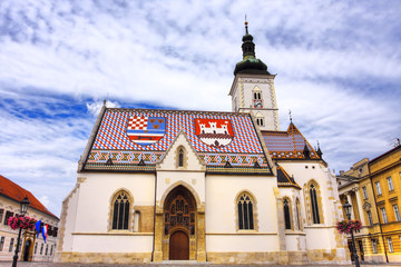 Fototapeta na wymiar St.Mark 's Church w Zagrzebiu