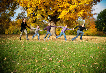 Fototapeta premium Familie aktiv