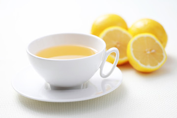 tea with lemon