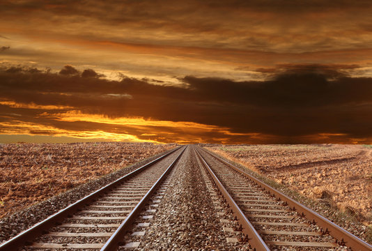 ferrovia nel deserto