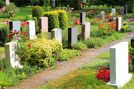 Friedhof, Letzte Ruhestätte, Gedenkstätte, Grabstätten