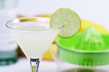 Alcohol cocktail with lime juice