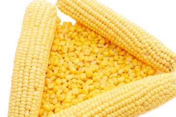 Ear of fresh corn and tinned corn