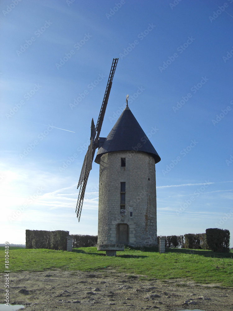1000_F_18104189_WIRQ5LSuI6ZOz35NTXDlranPHouEhxv4.jpg