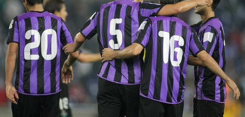 Futbol Abrazos © Maxisport