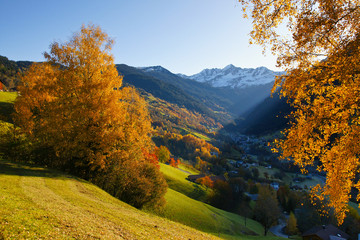 Obraz premium Blick ins Tal